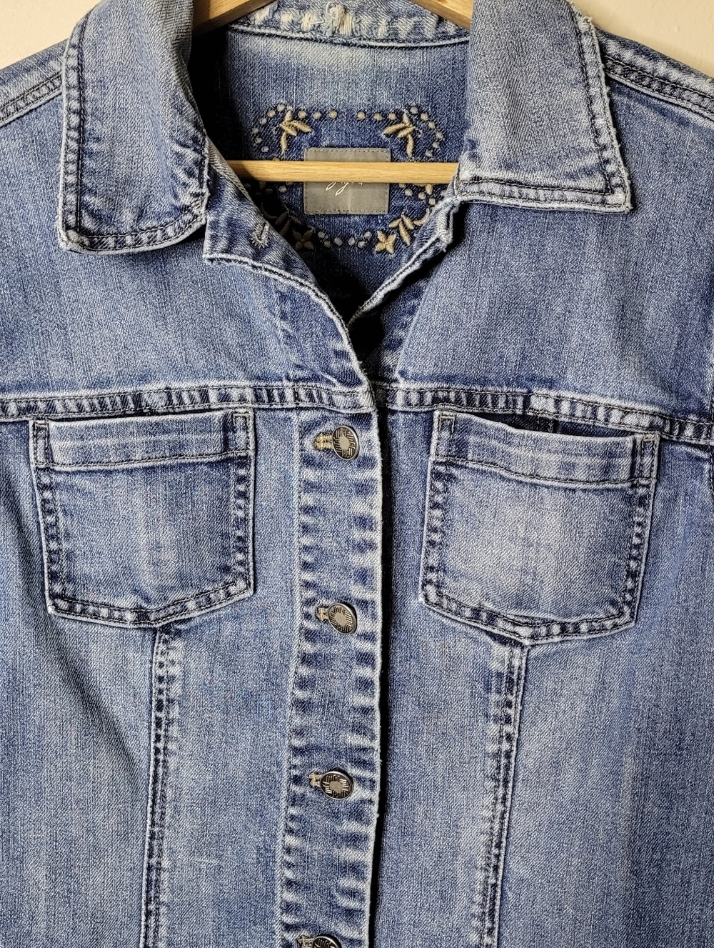 J. Jill Vintage Jean Jacket - Picture 3 of 11